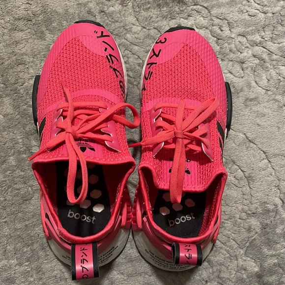 Adidas NMD R1 - Picture 8 of 10